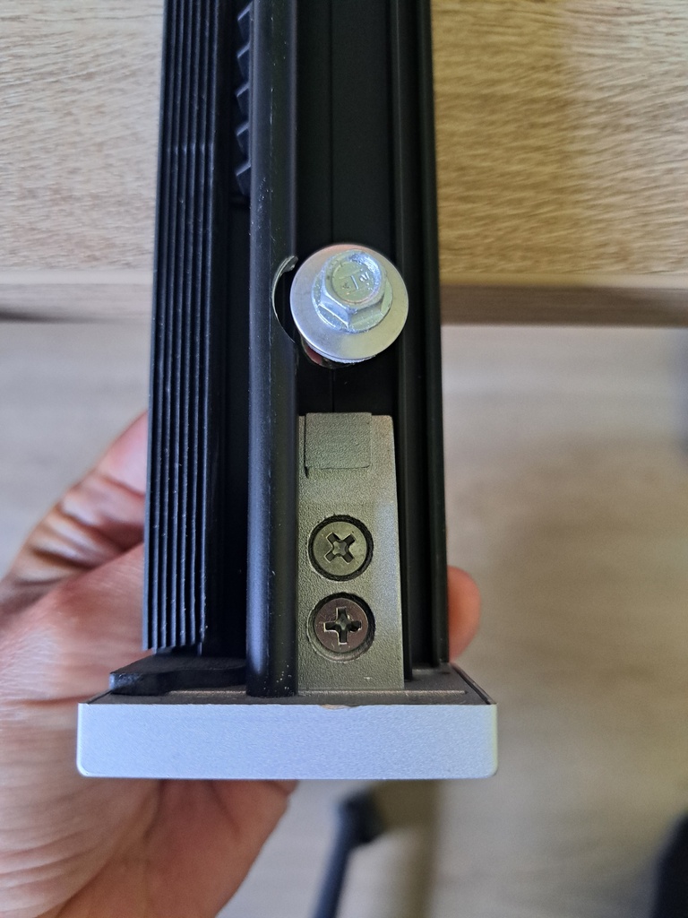 Skyforce Montage Schraube, Ø6.3x92mm für auf Kunststoff mit Stahlkern V2A